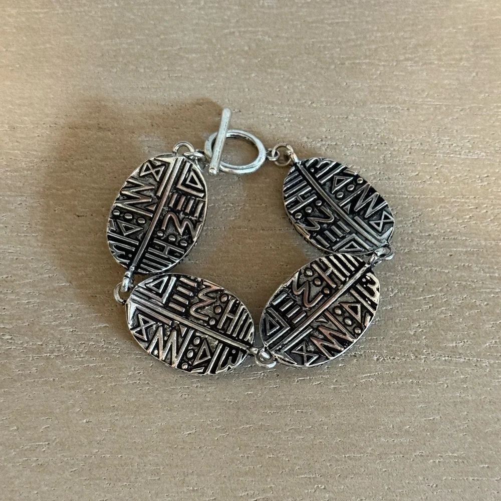 Turquoise and Silver Bracelet